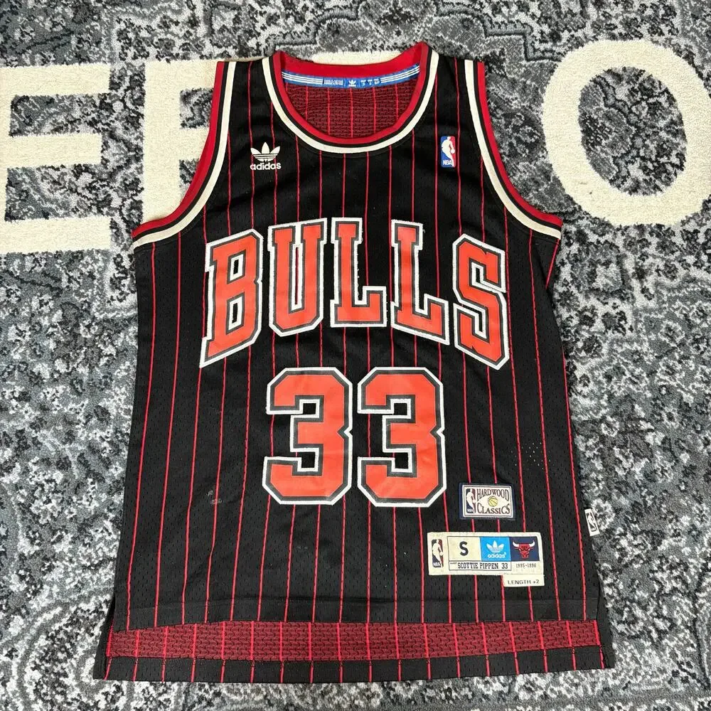 Adidas NBA Chicago Bulls Scottie Pippen #33 Basketball Jersey Men's‎ Size S